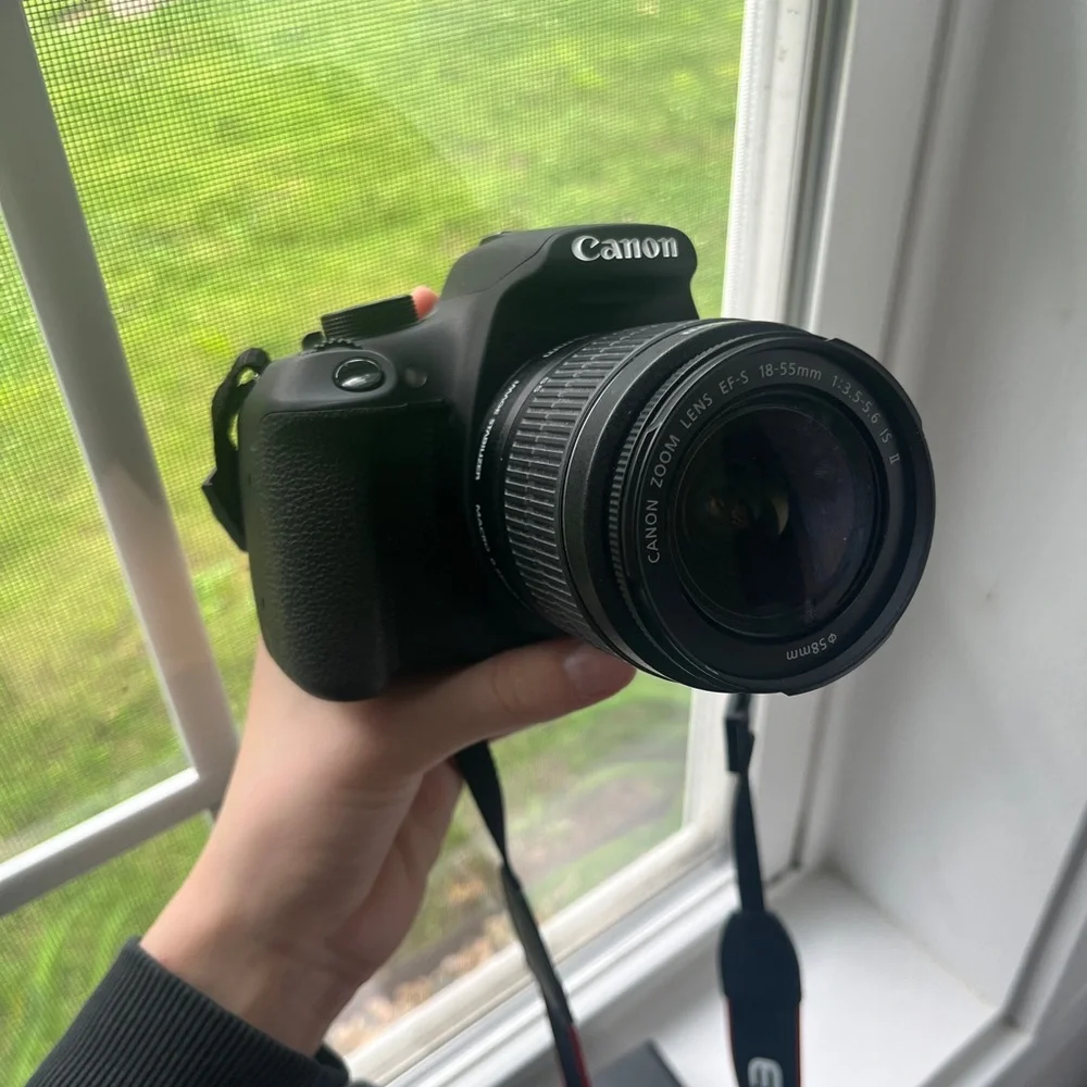 Canon T-5 Camera + Lense + Travel Bag. Had for a few years and never used!